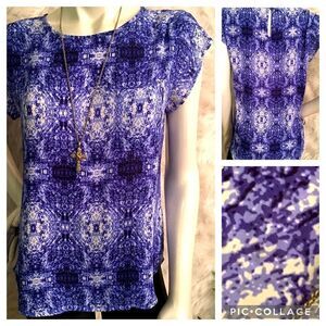 Violet & Claire Mouse pocket Multi Blue chiffon key hole back top